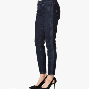 AG Jeans Adriano Goldschied Women’s Prima Cigarette Fit Pintucked Ankle Size 24